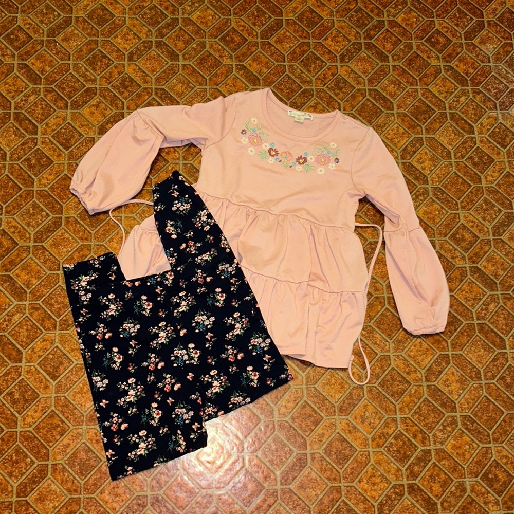 Flower 🌺 🌸 Knit works Outfit